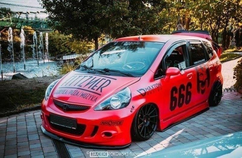 Spoilerkap Honda Jazz MK1 Glanzend Zwart Maxton