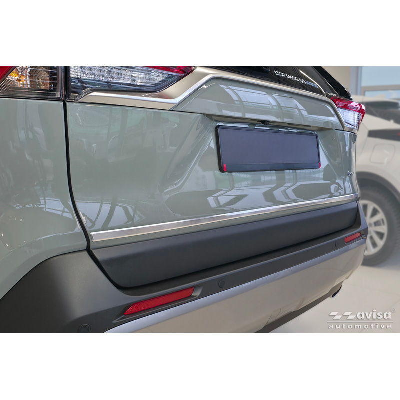 Avisa Revêtement d'habillage du hayon du coffre inox brossé sur mesure pour Toyota RAV4 V (A5) 2018-