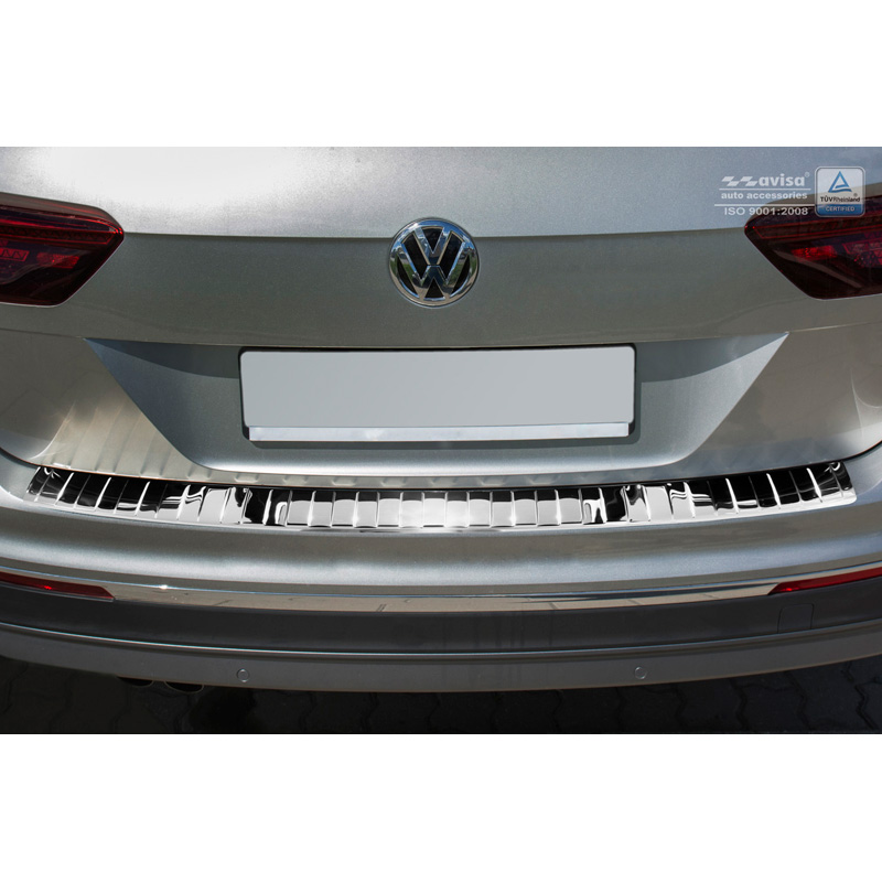 Protection de seuil arrière inox Chrome sur mesure pour Volkswagen Tiguan II incl. Allspace & R-Line 2016-2020 & FL 2020-2024 'Ribs'