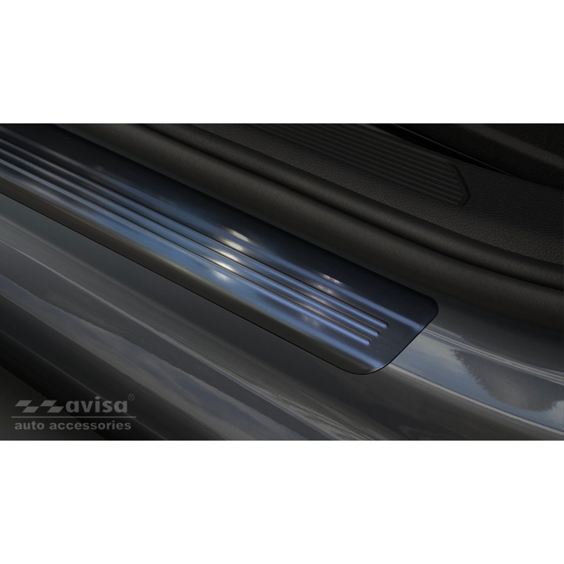 Seuils de portes inoxydable noir sur mesure pour Volkswagen Golf VIII HB/Variant 2020-2024 & FL 2024- Acier Brossé 'Lines' - 4-pièces