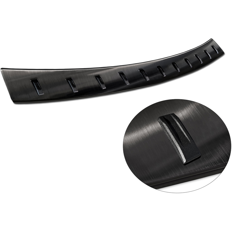 Protection de seuil arrière inox noir sur mesure pour Subaru Forester (SK) 2018-2024 'STRONG EDITION'