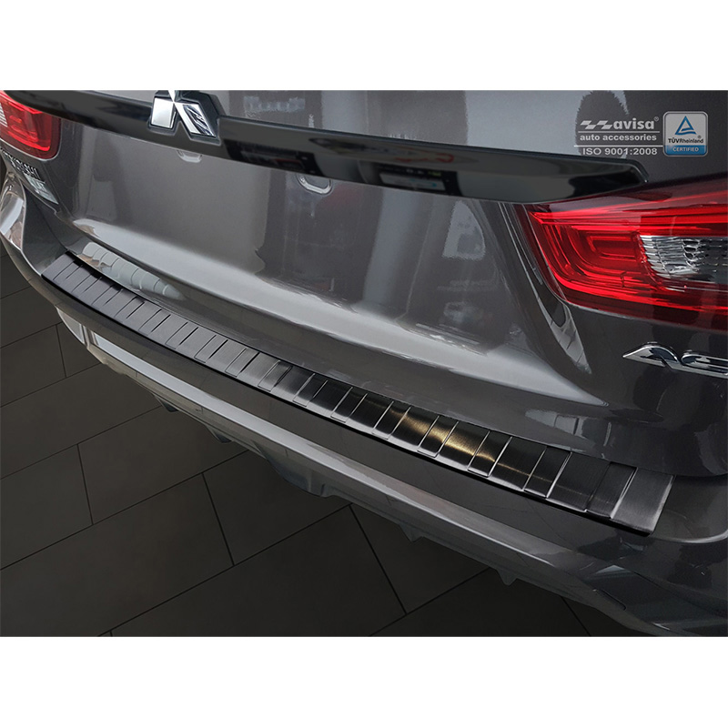 Protection de seuil arrière inox noir sur mesure pour Mitsubishi ASX 2017-2019 'Ribs'
