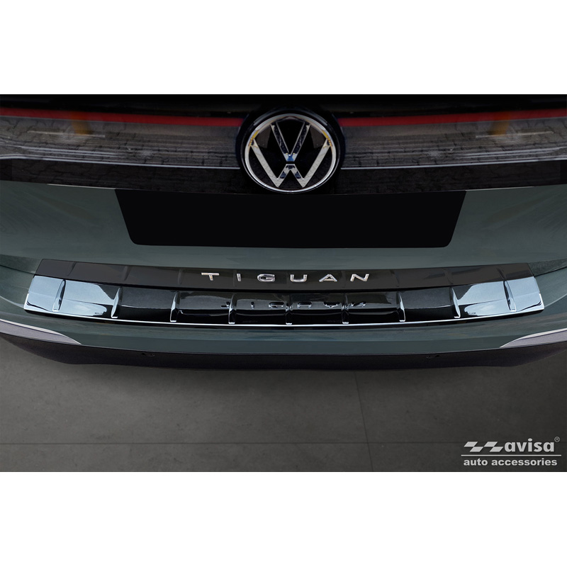 Protection de seuil arrière inox Noir-Chromé sur mesure pour Volkswagen Tiguan (CT1) 2024- 'Ribs'