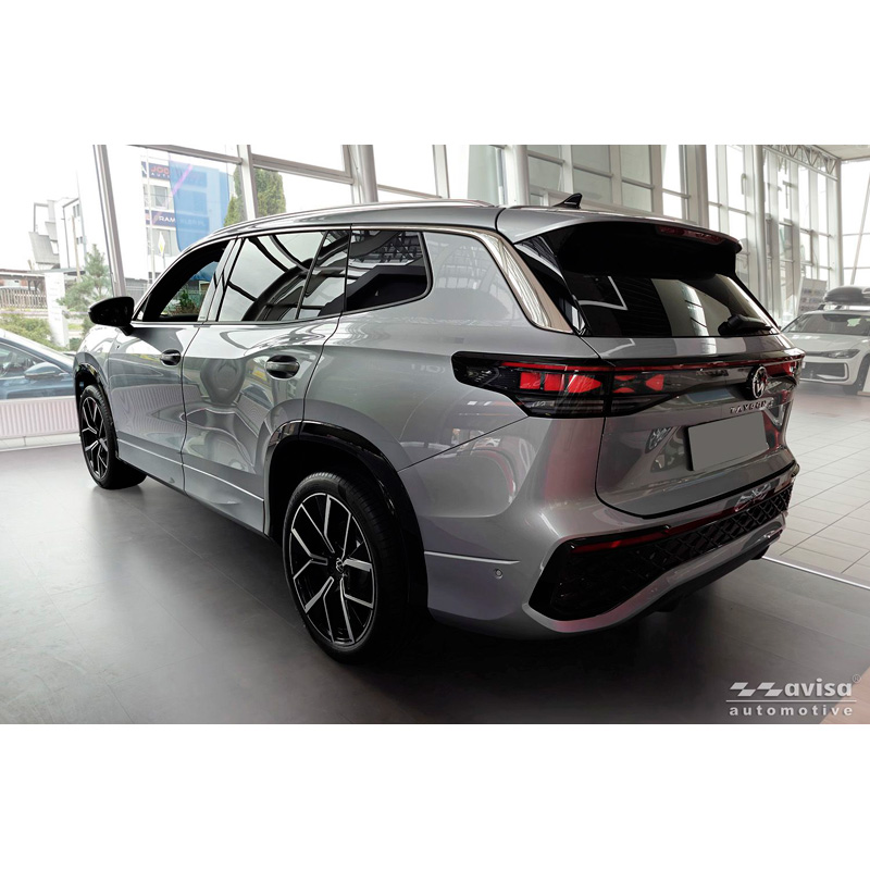 Avisa Protection de Seuil de Coffre Acier Inox sur mesure pour Volkswagen Tayron 2024- - Noir Mat