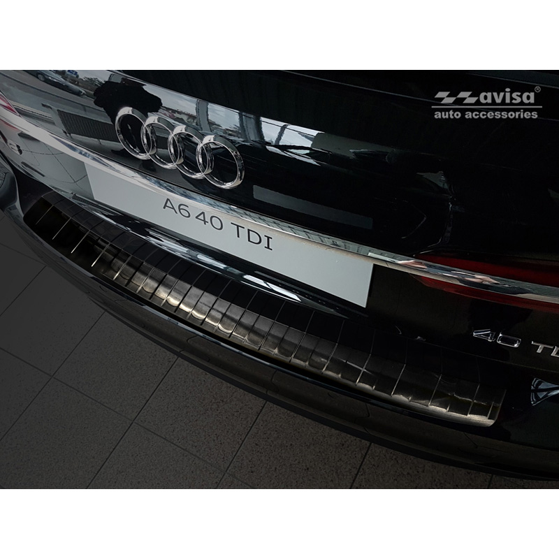 Protection de seuil arrière inox noir sur mesure pour Audi A6 (C8) Avant 2018-2023 & Facelift 2023- 'Ribs' incl. S-Line & Allroad