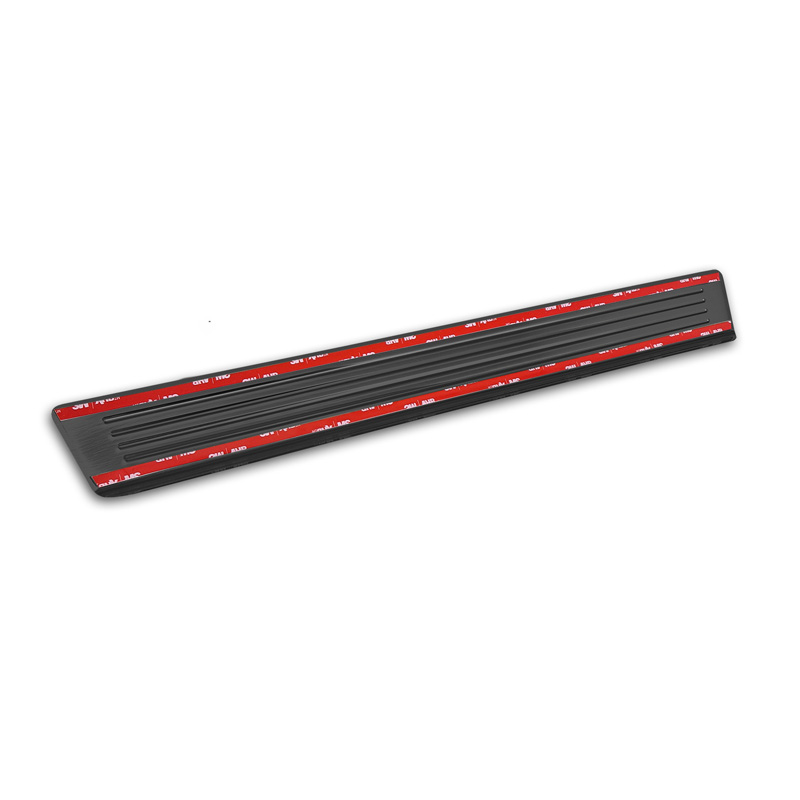 Seuils de portes inoxydable noir sur mesure pour Volvo EX30 2023- - 'Lines' - 4-pièces