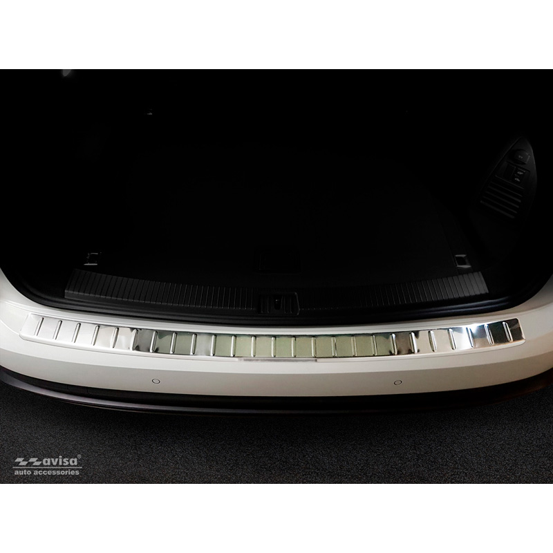 Protection de seuil arrière inox sur mesure pour Volkswagen Touareg III (CR7) 2018- Incl. Facelift 'Ribs'