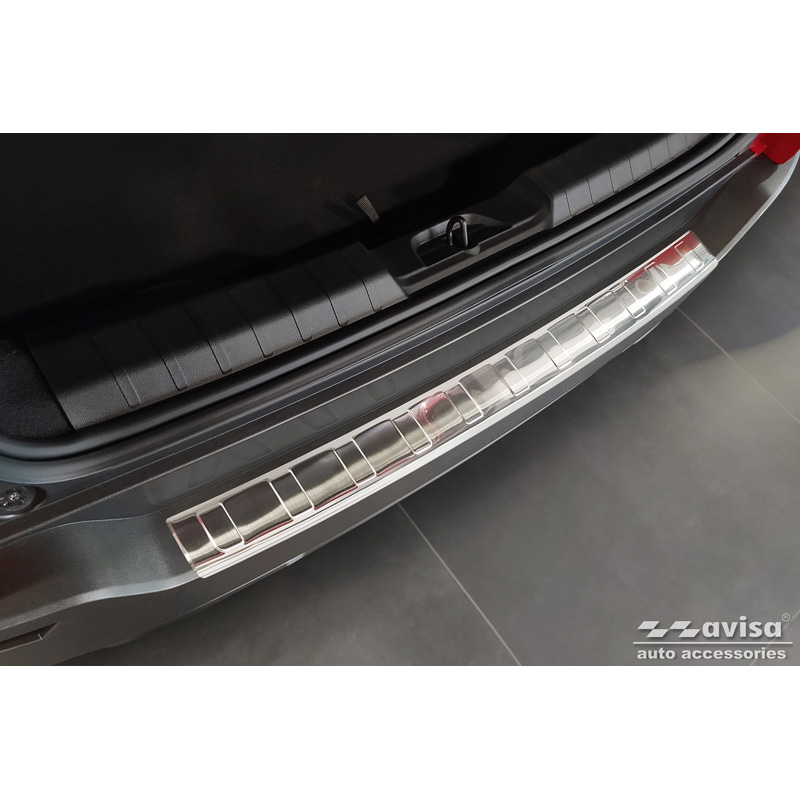 Protection de seuil arrière inox sur mesure pour Jeep Avenger incl. EV 2023- 'Ribs'