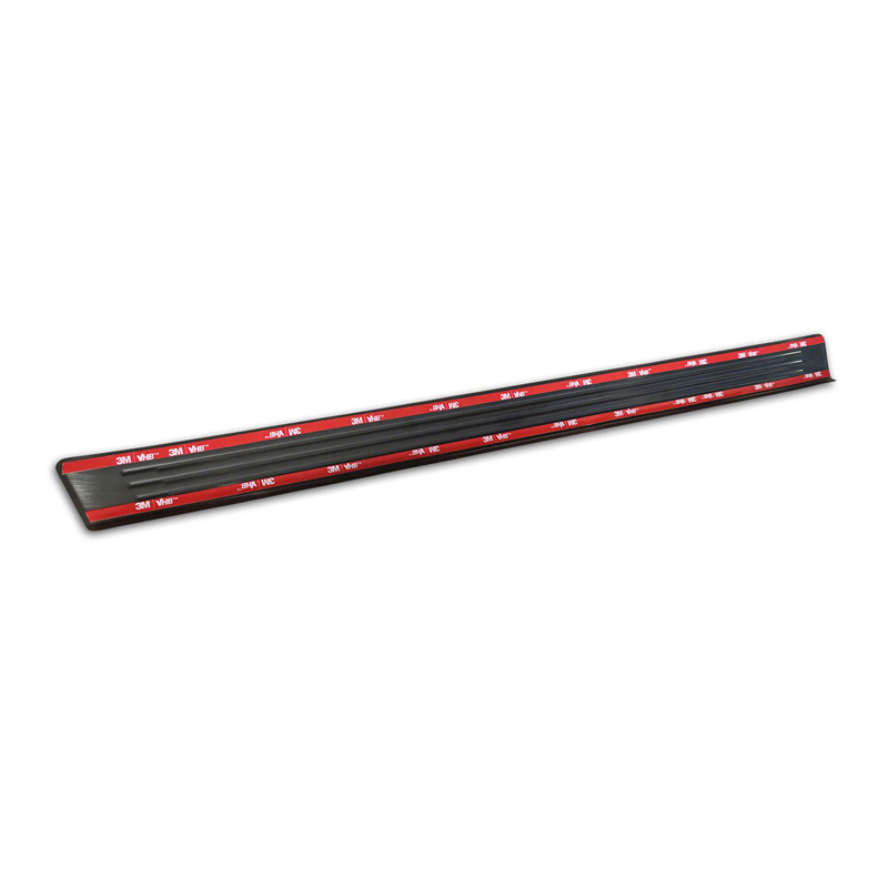 Avisa Seuils de portes inox noir sur mesure pour Omoda 5 2024- - 'Lines' - 4-pièces