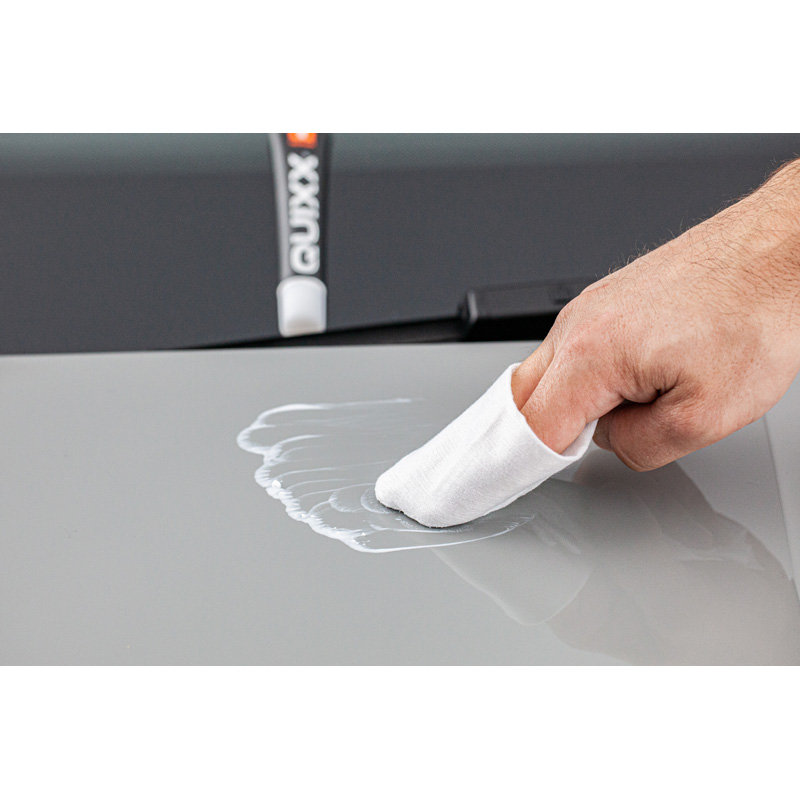 Quixx Scratch Remover / Efface-rayures (25g de polish/25g de finition/2 lingettes/4 de papier de verre)