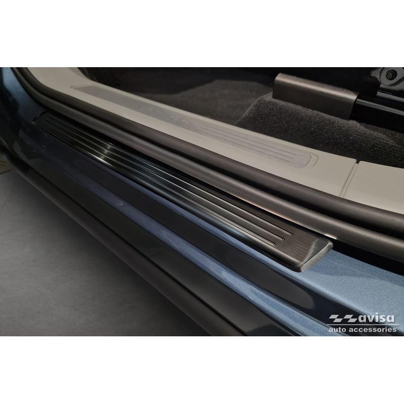 Seuils de portes inoxydable noir sur mesure pour Volvo XC60 II 2017-2021 & FL 2021- incl. R-Design - 'Lines' - 4-pièces