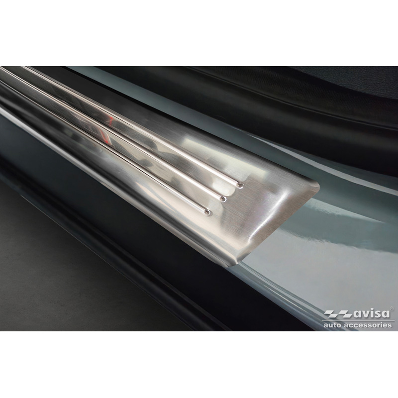 Seuils de portes inox sur mesure pour Ford Tourneo Courier II 2023- 'Lines' - 4-pièces