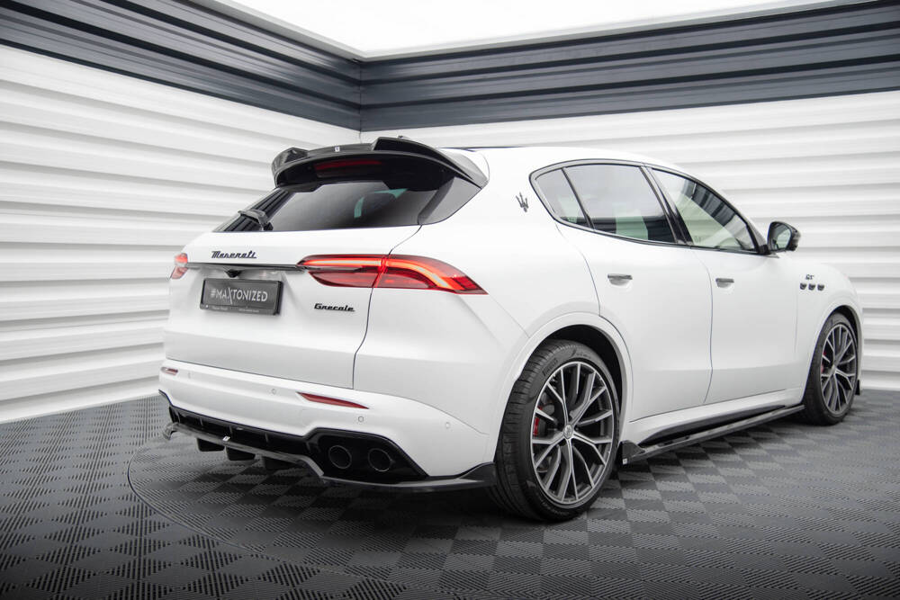 Diffuser Maserati Grecale GT / Modena Maxton Glans Zwart
