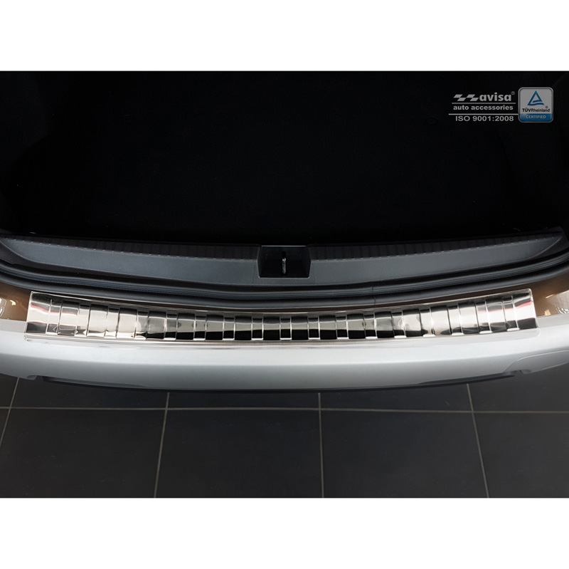 Protection de seuil arrière inox sur mesure pour Dacia Duster II 2018-2021 & FL 2021-2024 'Ribs'