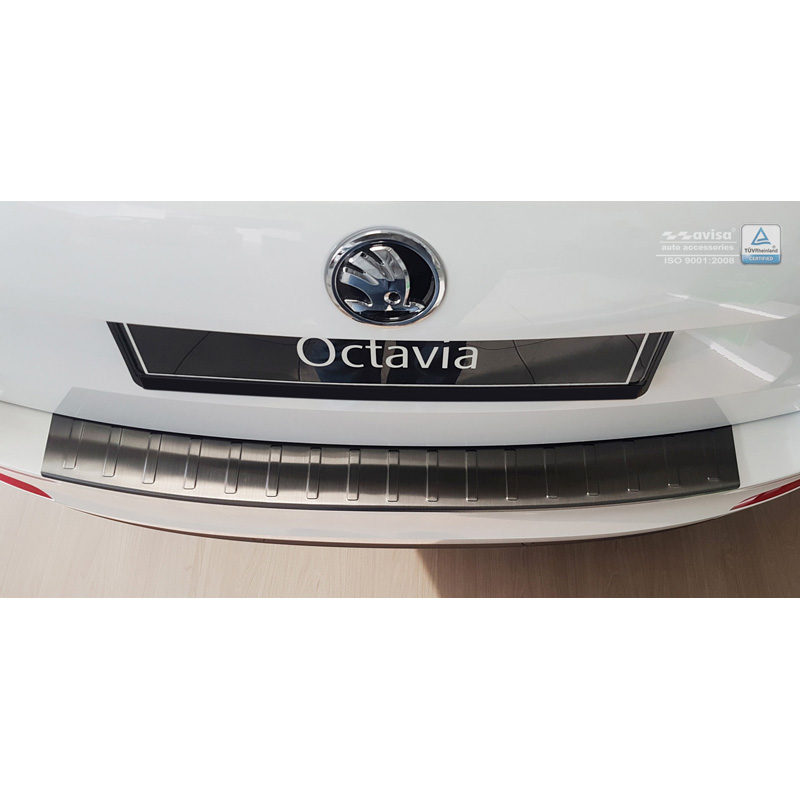Protection de seuil arrière inox noir sur mesure pour Skoda Octavia III Kombi 2013-2016 'Ribs'