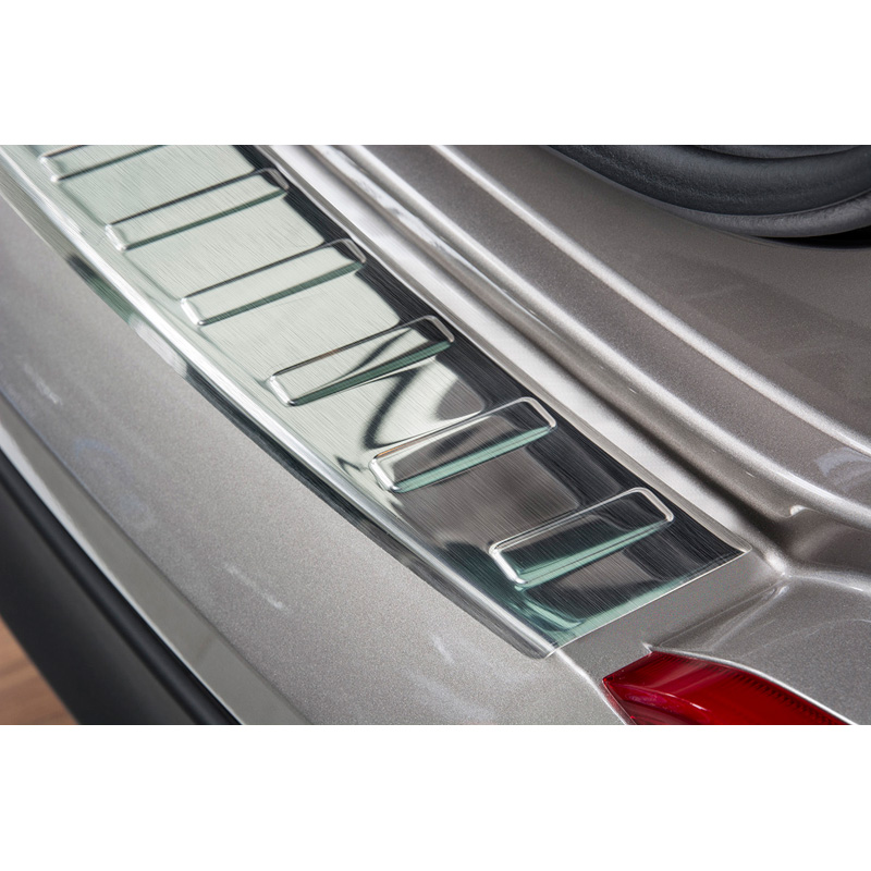 Protection de seuil arrière inox sur mesure pour Hyundai Tucson 2015-2018 'Ribs'