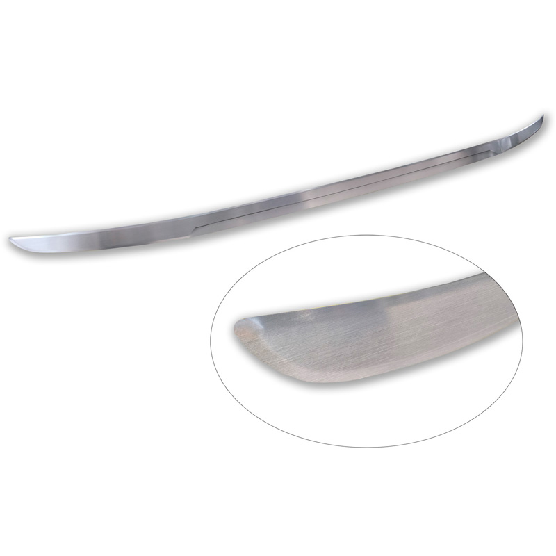 Avisa Revêtement d'habillage du hayon du coffre inox brossé sur mesure pour Ford Puma 2019-