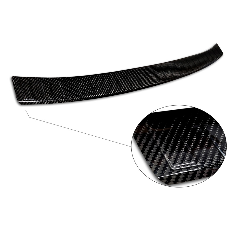 Protection de seuil arrière carboné 3D sur mesure pour Mazda MX-30 2020- 'Ribs'