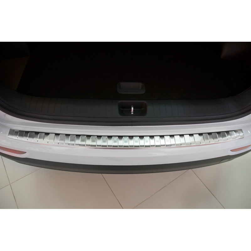 Protection de seuil arrière inox sur mesure pour Kia Sportage IV 2016-2018 'Ribs'