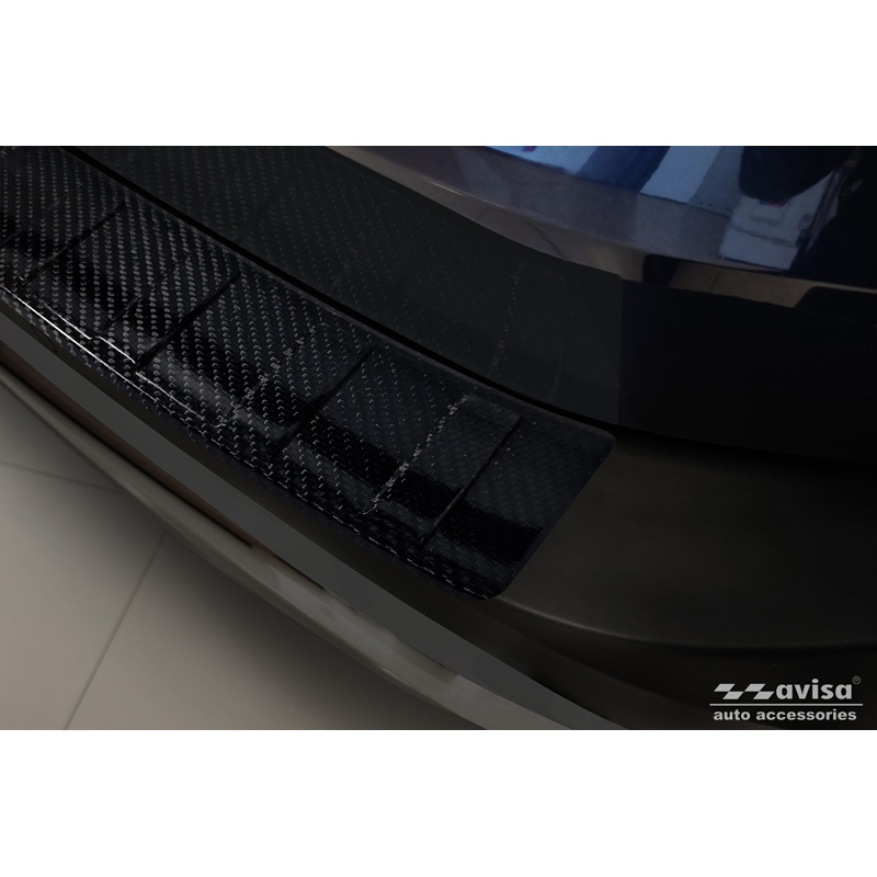 Protection de seuil arrière carboné 3D sur mesure pour Nissan X-Trail IV (T33) 2021- 'Ribs'