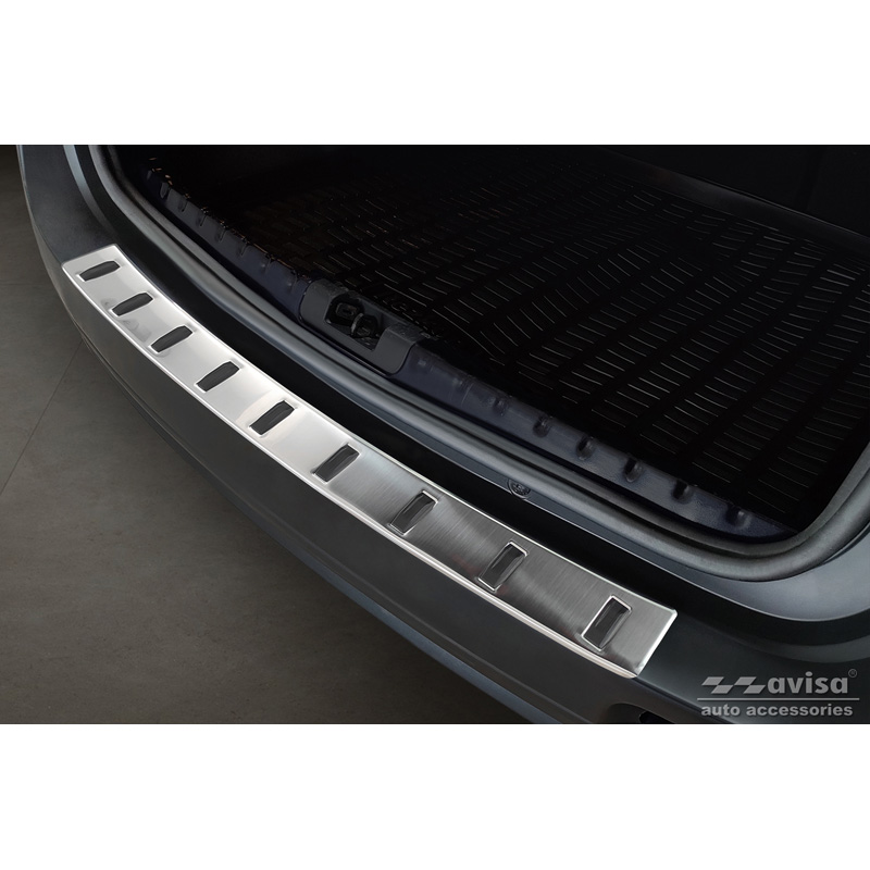 Protection de seuil arrière inox sur mesure pour Dacia Duster 2010-2013 & Facelift 2013-2017 'STRONG EDITION'