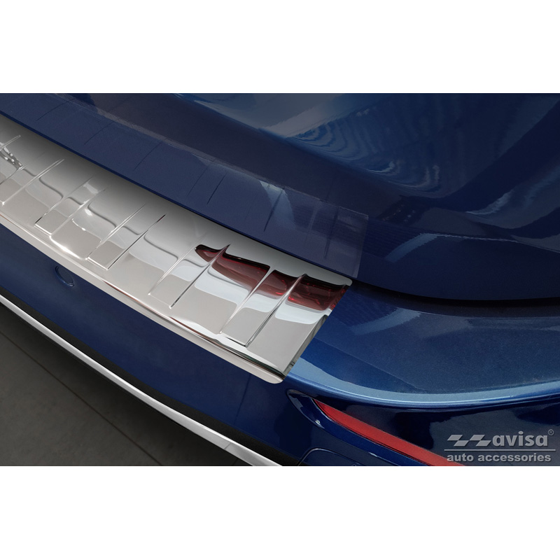 Protection de seuil arrière inox Chrome sur mesure pour Mercedes Classe-C AMG Estate (S206) 2021- 'Ribs'