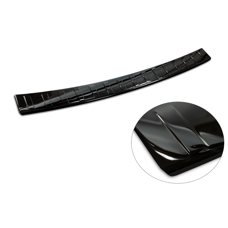 Protection de seuil arrière inox Noir-Chromé sur mesure pour BMW Série 2 U06 Active Tourer Paquet M 2021- 'Ribs'
