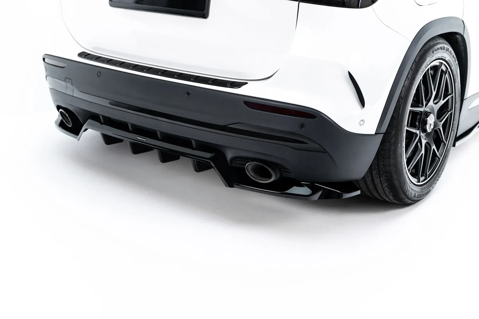 Bodykit Mercedes-AMG GLA 35 H247 Glans Zwart