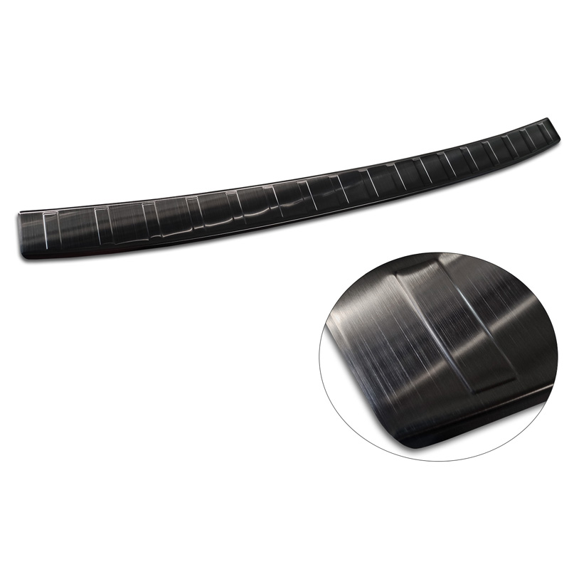 Protection de seuil arrière inox noir sur mesure pour Kia Sportage V 2021- 'Ribs'