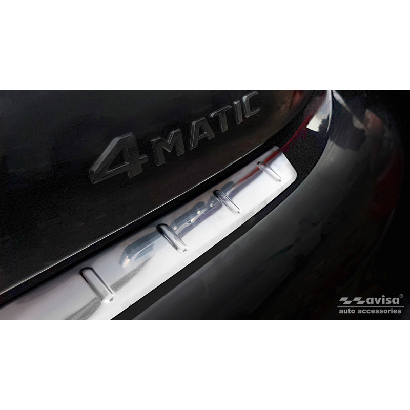 Protection de seuil arrière inox sur mesure pour Mercedes Classe C C205 Coupe AMG 2015-2021 'Ribs'