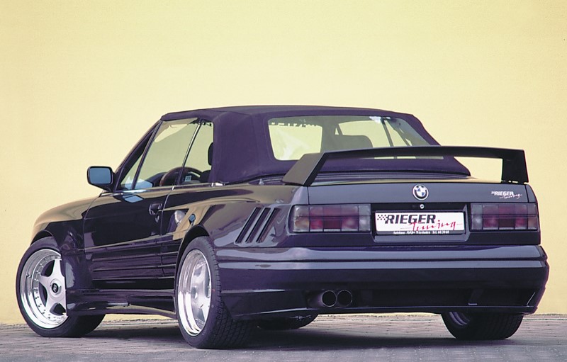 Voorschermen BMW E30 Breedversie ll Polyester Rieger