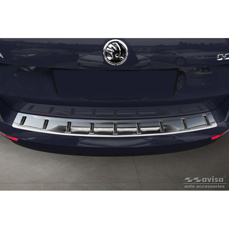 Protection de seuil arrière inox sur mesure pour Skoda Octavia III Combi Facelift 2017-2020 'STRONG EDITION'