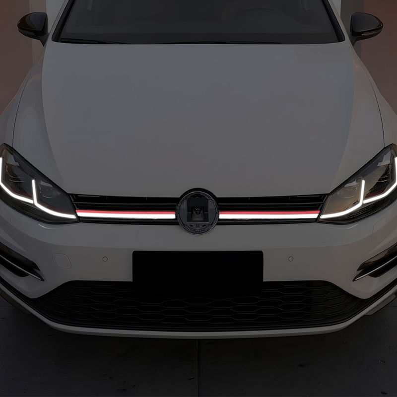 Grill en Optique-R avec Bande-LED sur mesure pour Volkswagen Golf VII (7.5) HB/Variant Facelift 2017-2020