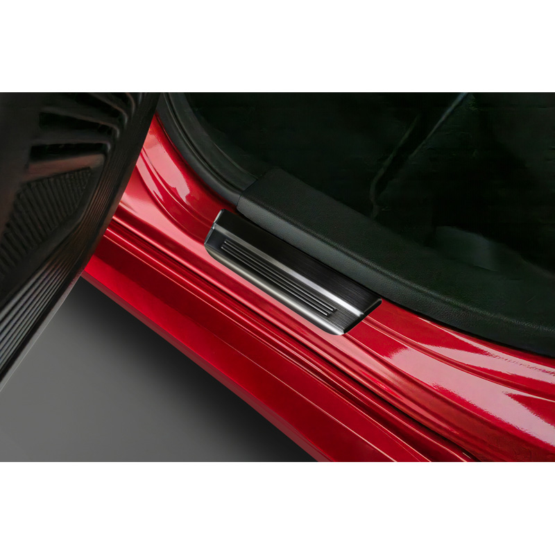 Avisa Seuils de portes inoxydable noir sur mesure pour Suzuki Swift VI 2024- - 'Lines' - 4-pièces