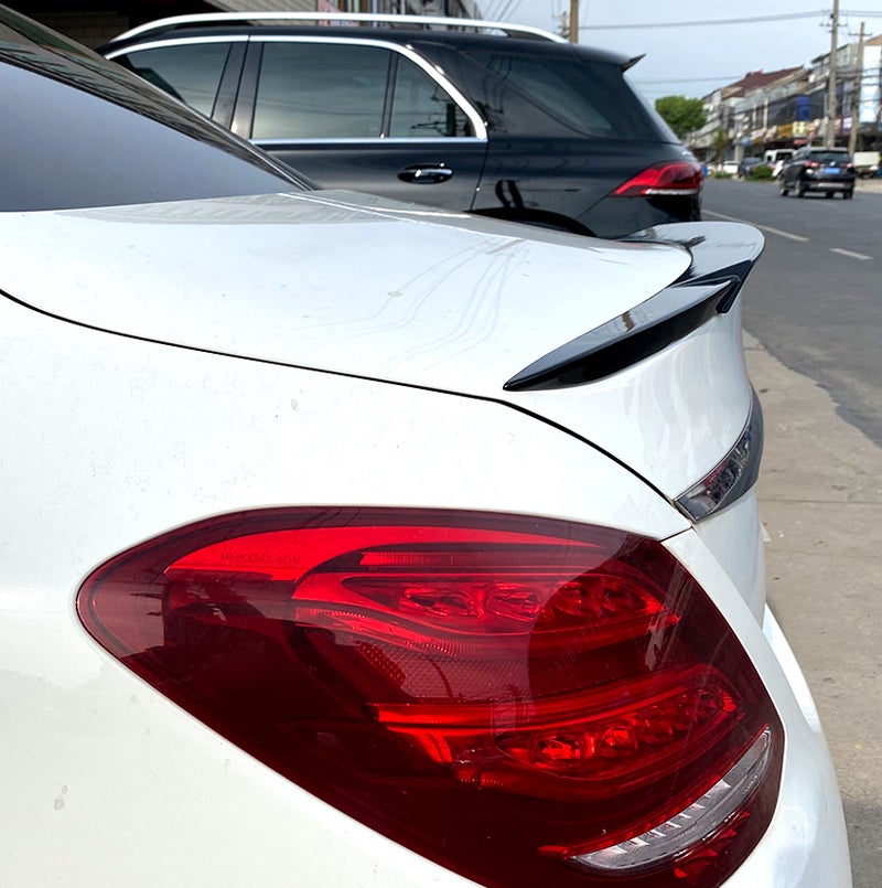 Spoiler arrière sur mesure pour Mercedes Classe-C W205 Sedan 2014-2021 (ABS Noir Luisant)