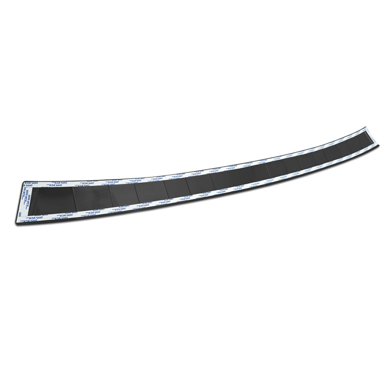 Protection de seuil arrière inox noir sur mesure pour Ford Tourneo Courier II / Transit Courier II 2023- 'Ribs'