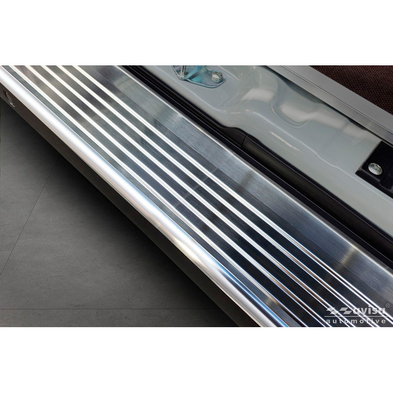 Avisa Protection de seuil arrière sur mesure pour Fiat Ducato III Facelift 2023- / Opel Movano III Facelift 2023- / Toyota Proace Max 2024- 'Ribs' (2 parties)