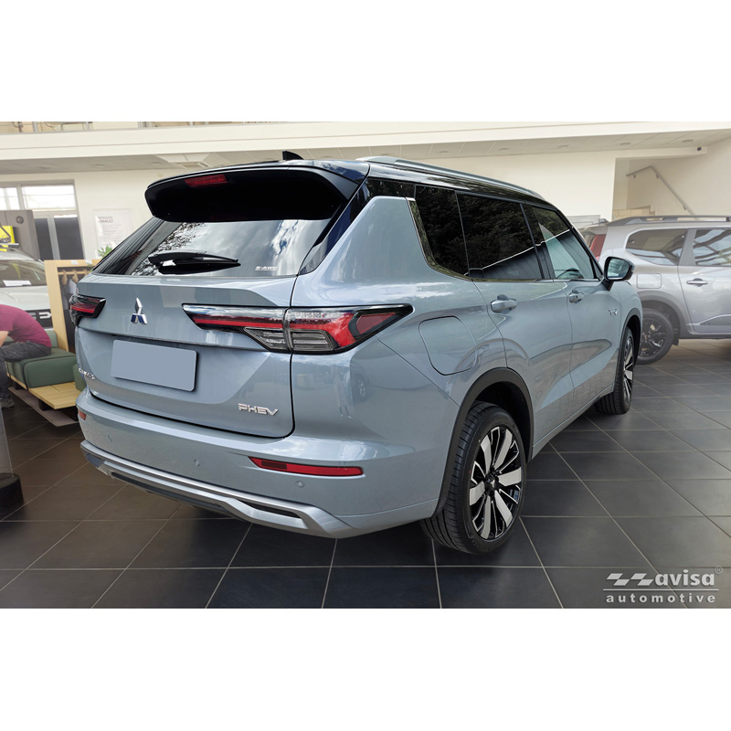 Avisa Protection de seuil arrière d'intérieur inox sur mesure pour Mitsubishi Outlander IV Facelift 2025- 'Ribs'