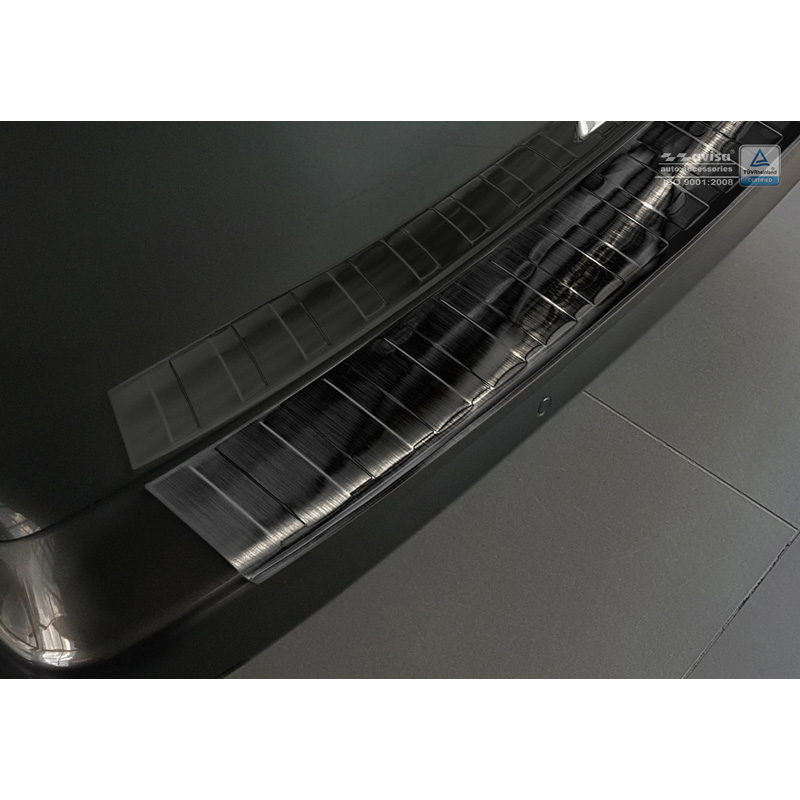 Protection de seuil arrière inox noir sur mesure pour Peugeot Traveller/Citroën Spacetourer/Toyota Pro-Ace 2016- 'Ribs'