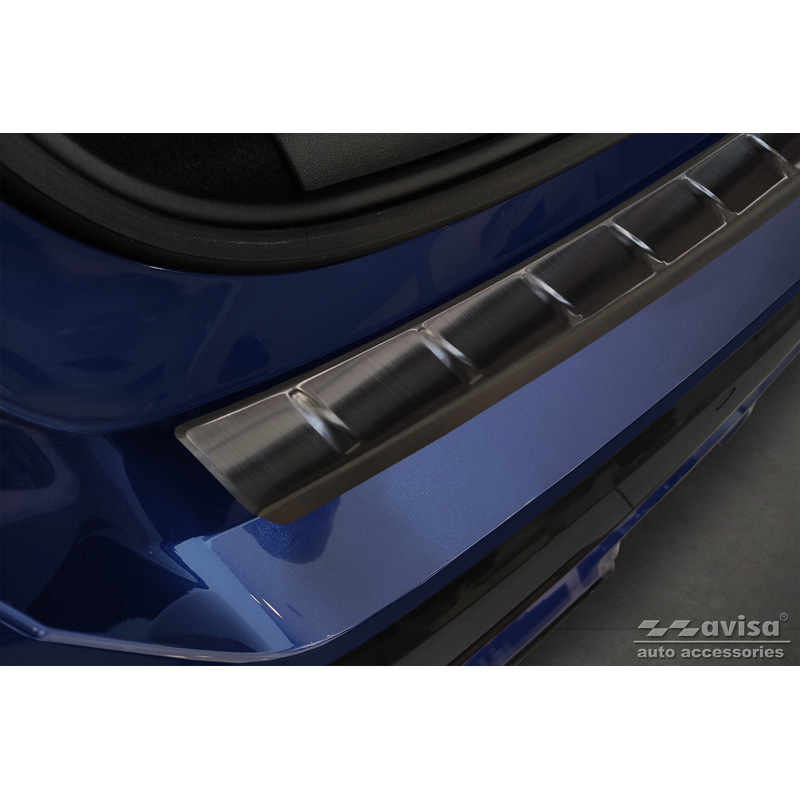 Protection de seuil arrière inox noir sur mesure pour BMW X1 U11 M-Sport 2022- 'Ribs'