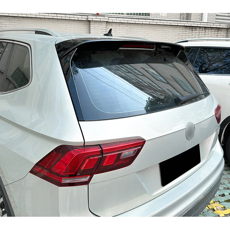 Becquet de toit (Spoiler Cap) sur mesure pour Volkswagen Tiguan II 2016-2024 excl. R/R-Line 3-pièces (ABS Noir Luisant)