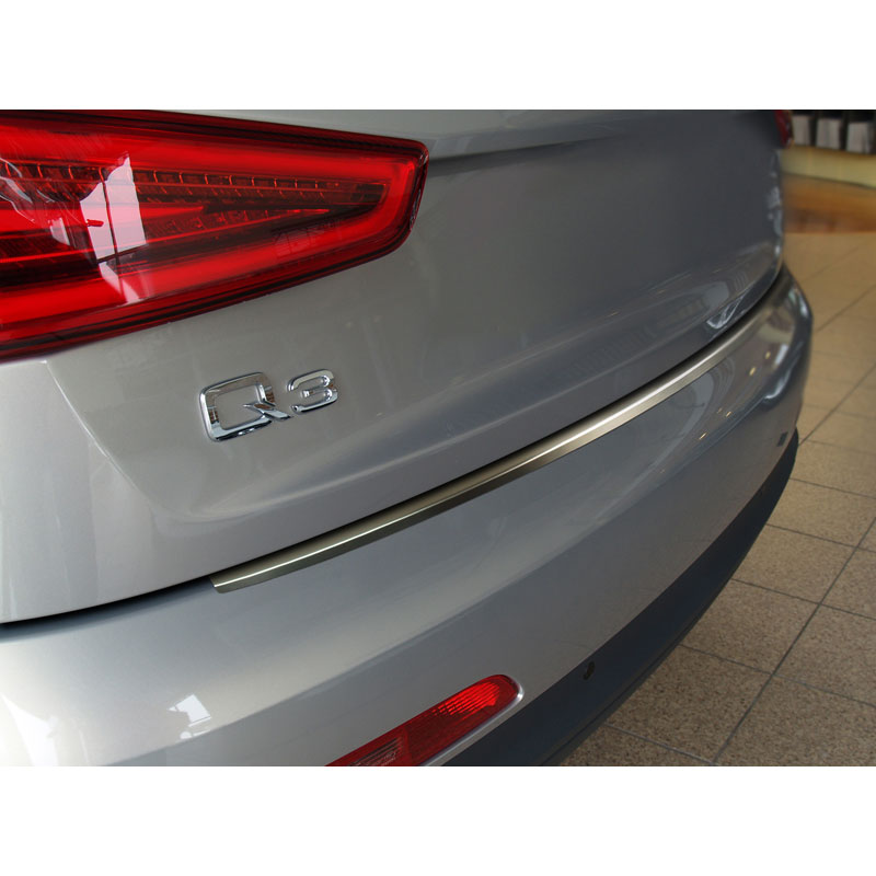 Protection de seuil arrière inox sur mesure pour Audi Q3 2011-2015 & 2015- 'Ribs'
