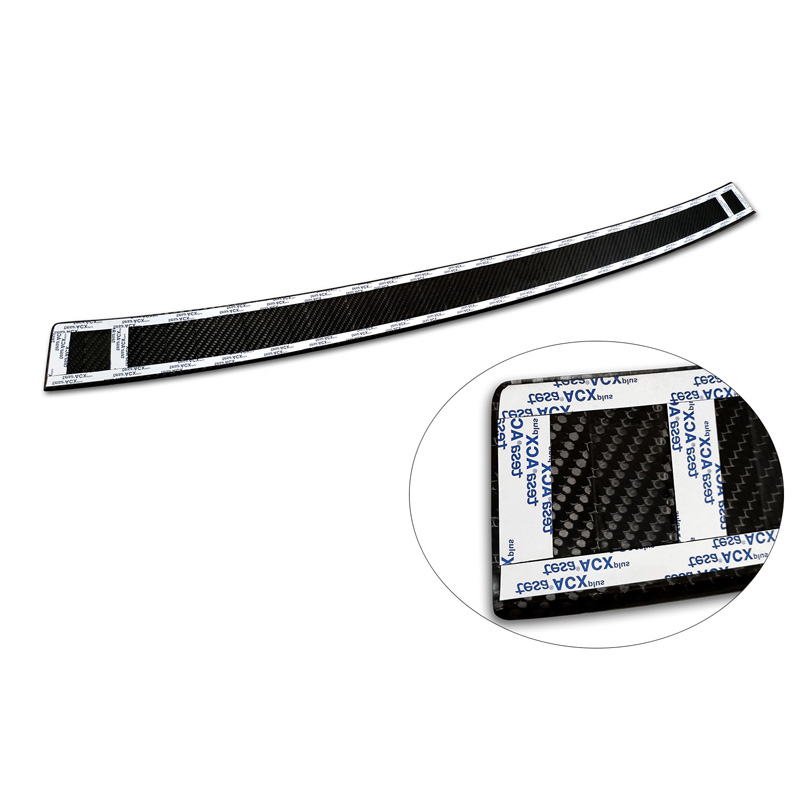 Protection de seuil arrière carboné 3D sur mesure pour Volkswagen Caravelle T6 2015-2019 & Caravelle T6.1 2019- (avec hayon arrière) 'Ribs'