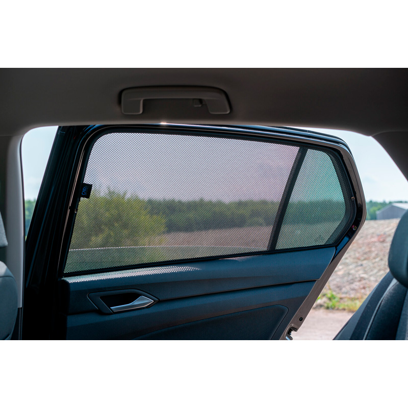 Set de Car Shades sur mesure pour Volkswagen Golf VIII 5 portes 2020- (4-pièces)