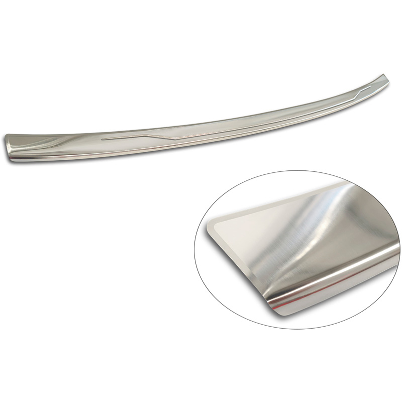 Avisa Protection de Seuil de Coffre Acier Inox sur mesure pour Jaecoo J7 2024- - Argent
