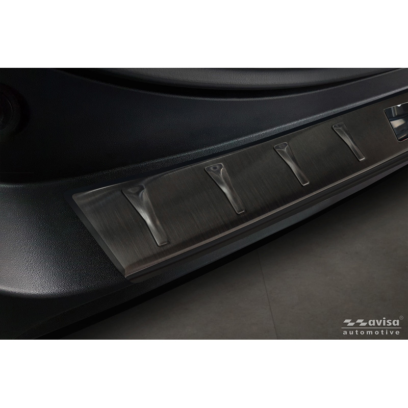 Avisa Protection de seuil arrière inox noir sur mesure pour Toyota RAV4 V (XA50) 2018- incl. Plug-in-Hybrid 'Shadow Premium'
