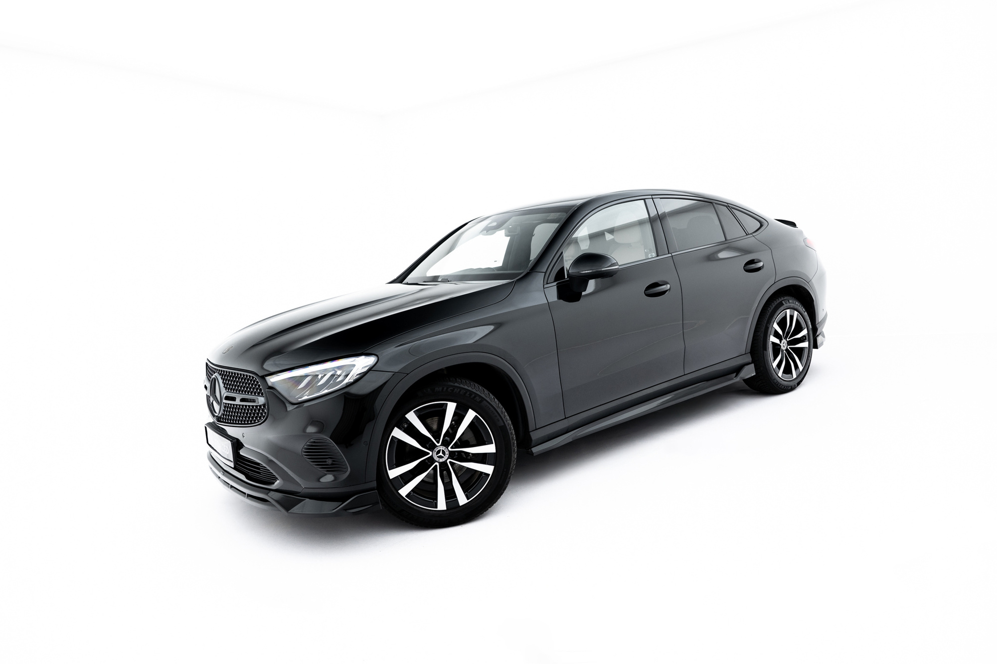 Zijskirts Mercedes-Benz GLC Coupé 2022 –
