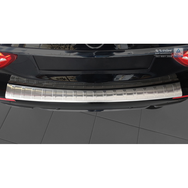 Protection de seuil arrière inox sur mesure pour Mercedes Classe-E W213 Kombi 2016- 'Ribs'