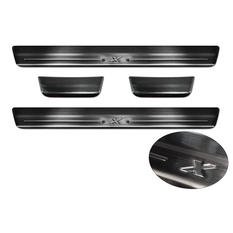 Seuils de portes inox noir sur mesure pour Toyota Aygo X 2022- 'Lines X' - 4-pièces