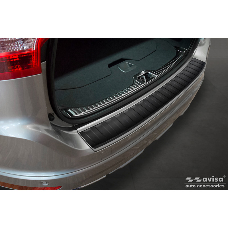 Protection de seuil arrière inox noir mat sur mesure pour Volvo XC60 Facelift 2013-2017 'Ribs'